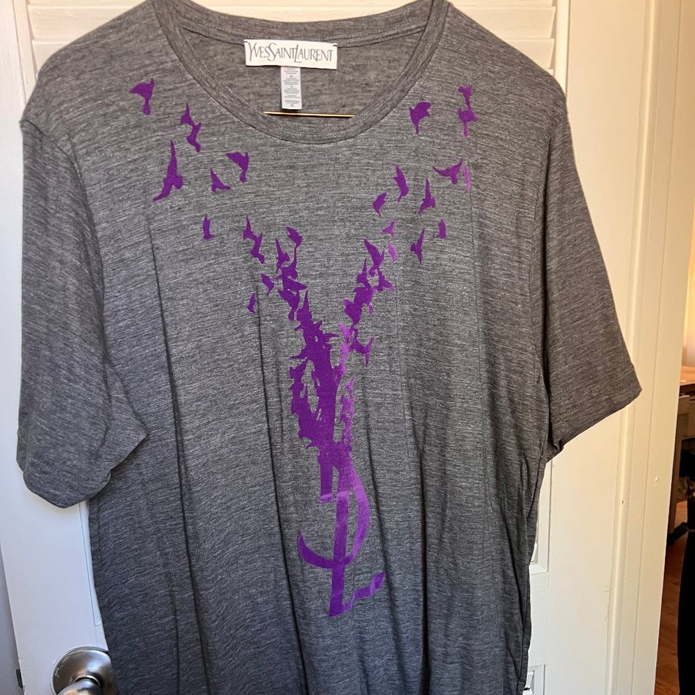 YSL Vneck Tee XL
